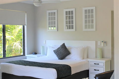 Sea Point On Trinity Beach - Accommodation Australia 16