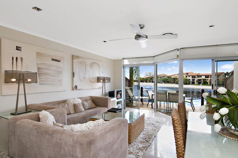 Skippers Cove Waterfront Resort - Accommodation Australia 5