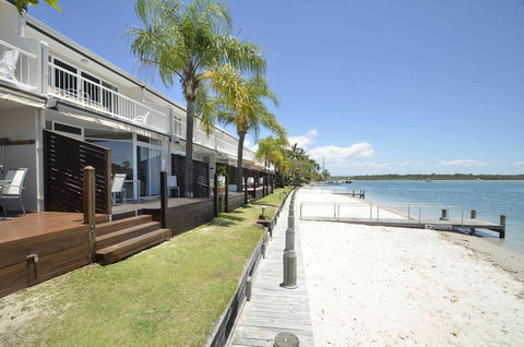 Skippers Cove Waterfront Resort - Accommodation Australia 22