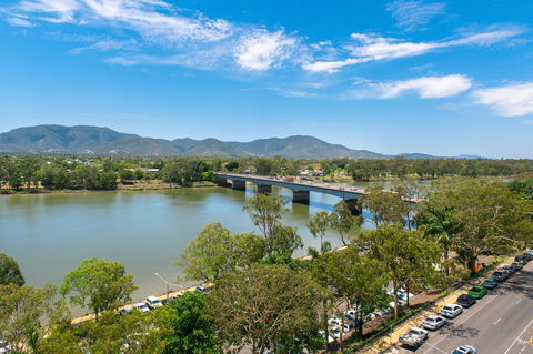 Empire Apartment Hotel Rockhampton - Accommodation Australia 36