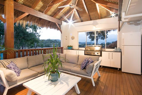 Whitsunday Luxury Homes - Local Tourism 2