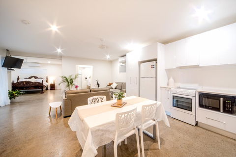 Whitsunday Luxury Homes - Local Tourism 10