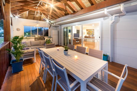 Whitsunday Luxury Homes - Local Tourism 22