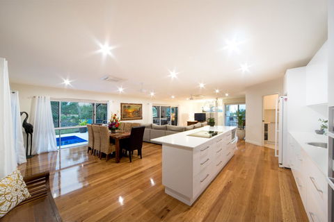 Whitsunday Luxury Homes - Local Tourism 5