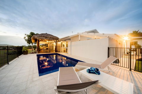 Whitsunday Luxury Homes - Local Tourism 3