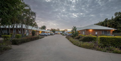 Emerald Maraboon Motor Inn - Australia Shopping 8