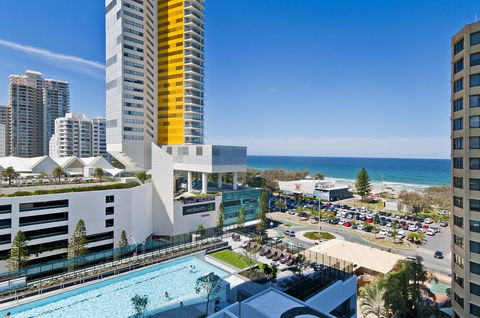 Oracle Resort Broadbeach - Gclr - Accommodation Australia 1