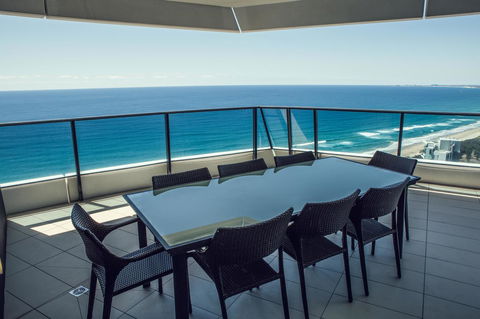 Oracle Resort Broadbeach - Gclr - Accommodation Australia 30