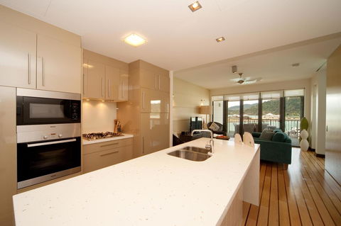 The Boathouse Apartments - Accommodation Australia 11