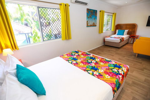 Port Douglas Motel - Local Tourism 3