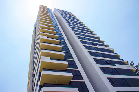 Synergy Broadbeach - Official - Accommodation Australia 17