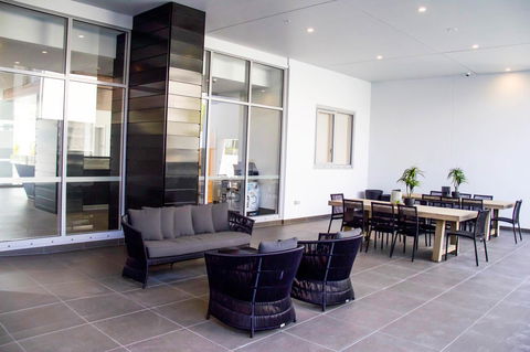 Synergy Broadbeach - Official - Accommodation Australia 21