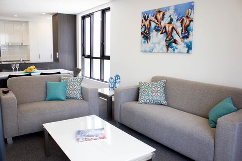Synergy Broadbeach - Official - Accommodation Australia 10