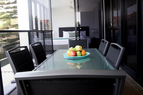 Synergy Broadbeach - Official - Accommodation Australia 14