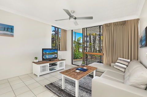 Headland Tropicana Resort - Accommodation Australia 6