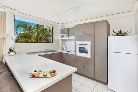 Headland Tropicana Resort - Accommodation Australia 13