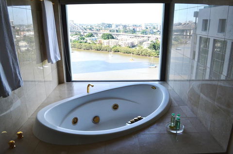 Stamford Plaza Brisbane - Bed n Breakfasts 41