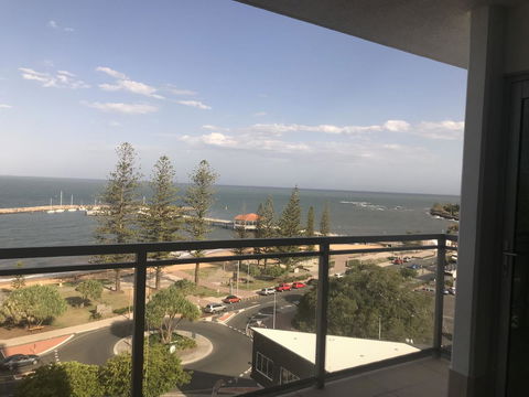 Proximity Waterfront Apartments - Accommodation Australia 4