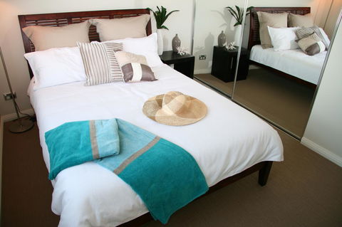 Proximity Waterfront Apartments - Accommodation Australia 33