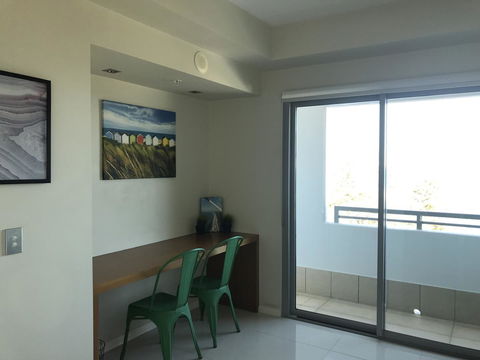 Proximity Waterfront Apartments - Accommodation Australia 18