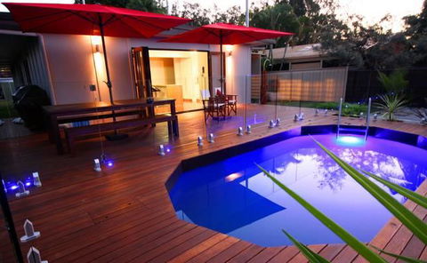 Beach House On Jones Parade, Central Coolum Beach - Local Tourism 1