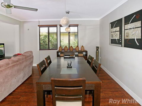 Beach House On Jones Parade, Central Coolum Beach - Local Tourism 7