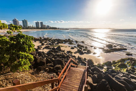The Pink Hotel Coolangatta - Accommodation Australia 34