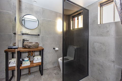 The Pink Hotel Coolangatta - Accommodation Australia 14