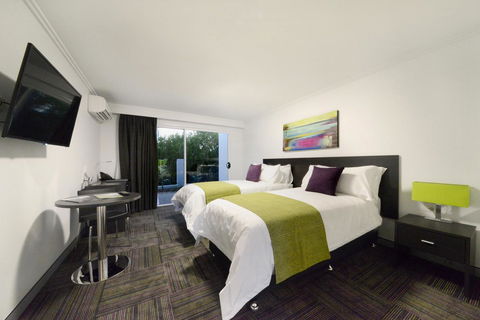 Mackay Oceanside Central Hotel Official - Accommodation Australia 25
