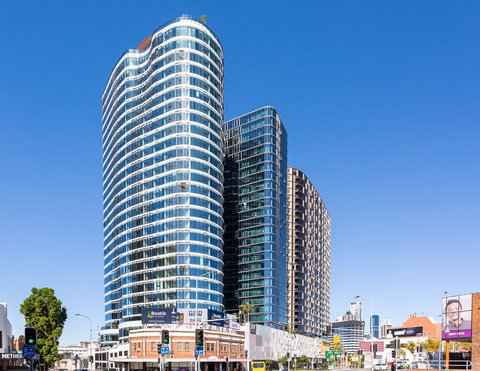 Hostrelax Residences On Alfred - Accommodation Australia 0