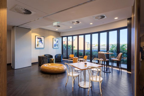 Hostrelax Residences On Alfred - Accommodation Australia 7