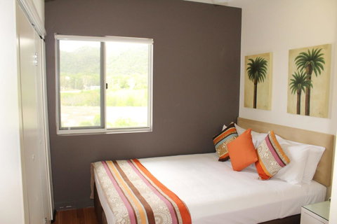 Beachside Apartment 17 - Accommodation Australia 12