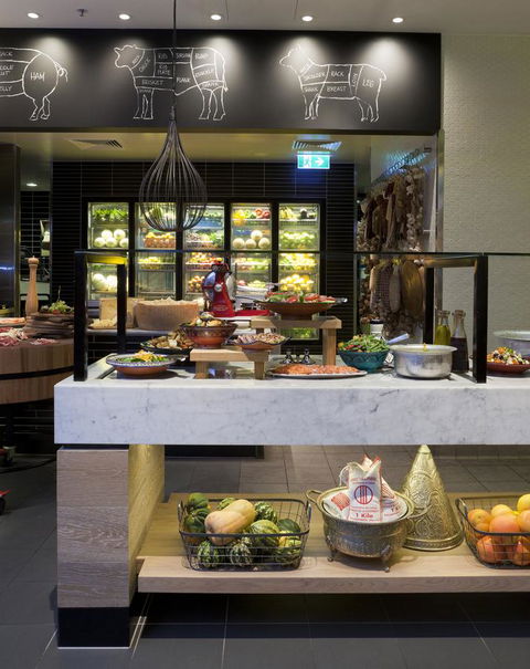 QT Gold Coast - Local Tourism 15