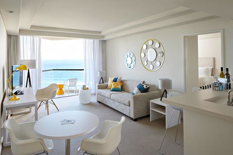 QT Gold Coast - Local Tourism 7