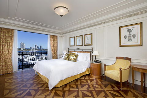Imperial Hotel Gold Coast - Accommodation Australia 4