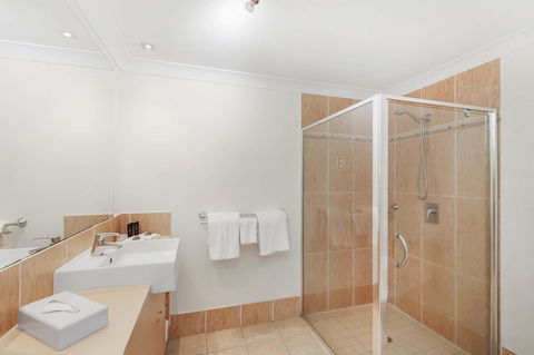 Mantra Aqueous On Port - Accommodation Australia 14