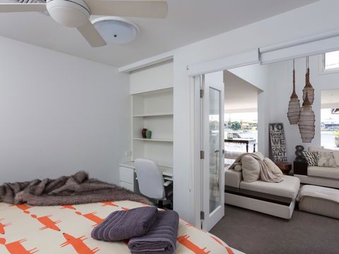 Rumrunner Resort - Accommodation Australia 33