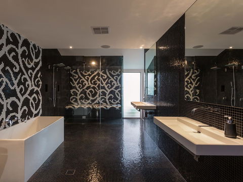 Rumrunner Resort - Accommodation Australia 25