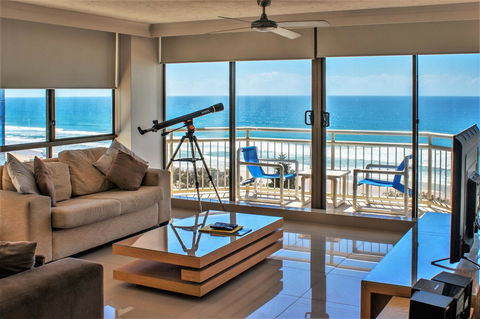 Seacrest Beachfront Apartments Surfers Paradise - Accommodation Australia 30