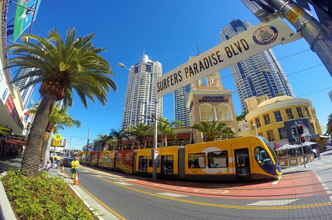 Seacrest Beachfront Apartments Surfers Paradise - Accommodation Australia 39