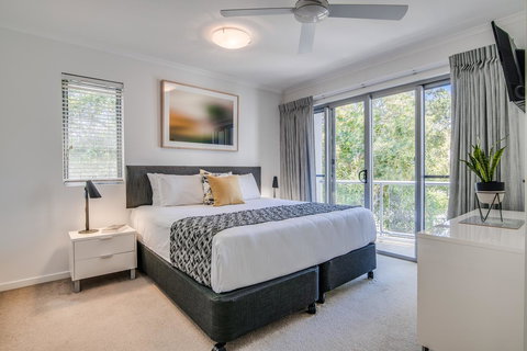 Coolum At The Beach - Australia Shopping 36