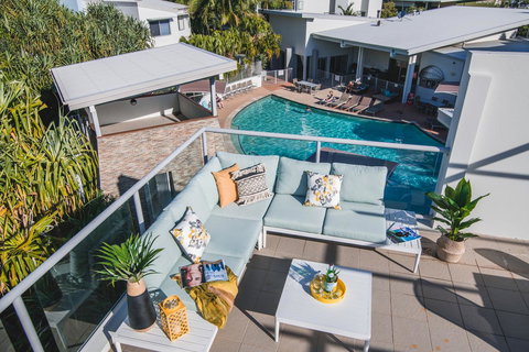 Coolum At The Beach - Australia Shopping 0