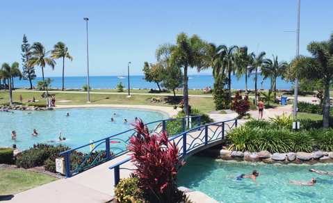 Montipora Unit 3 - In The Heart Of Airlie, Wi-fi And Netflix - Accommodation Australia 14