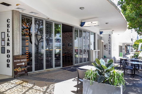 Sunset Retreat Mooloolaba - Australia Shopping 41