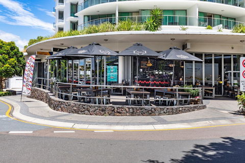 Sunset Retreat Mooloolaba - Australia Shopping 40
