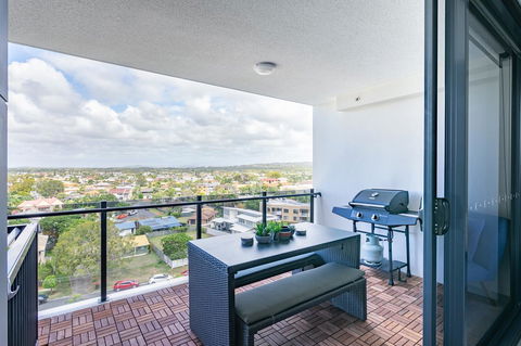 Sunset Retreat Mooloolaba - Australia Shopping 15