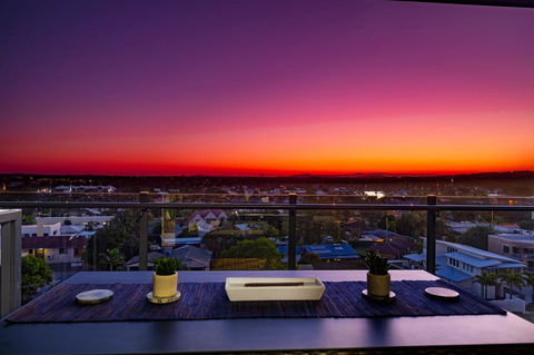 Sunset Retreat Mooloolaba - Australia Shopping 0