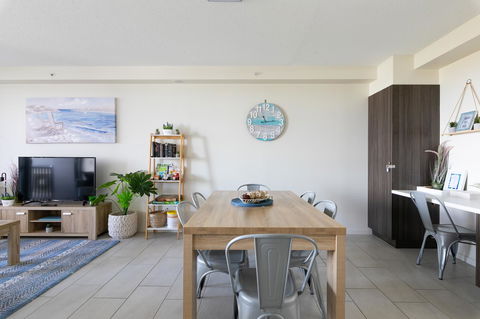 Sunset Retreat Mooloolaba - Australia Shopping 31