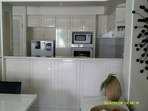 The Phoenician Resort - Australia Shopping 22