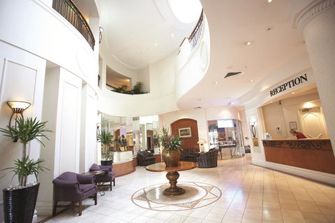 The Phoenician Resort - Australia Shopping 5